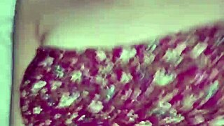 como me encanta cuando me ponen de perrito y me parten en dos