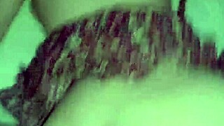 como me encanta cuando me ponen de perrito y me parten en dos