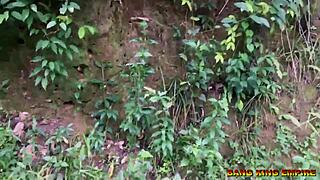 Sex Addicted Wife Begs for Hardcore Fuck on Stream Path