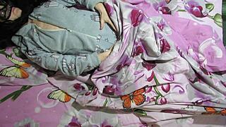 Sexymom157 shares her sexy moments online