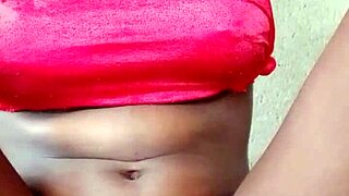 Sexy amateur african performers in hot action