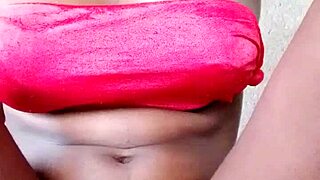 Sexy amateur african performers in hot action