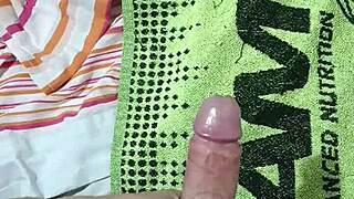 Moan Male Summer Cumshot With Huge Loads