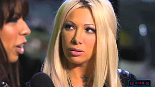 White and black girlfriends have sex on camera