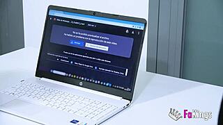 Latina Ass Valen Pink Fucks Her Follower Deepthroat And Missionary!