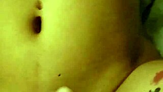 Pretty Brazilian model Evelyn Buarque