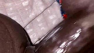 Creamy cum on ebony milf's black mama body 😋🍰