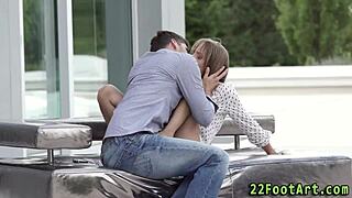 Hey, this fetish babe is getting some oral! 😏