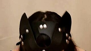 hermosa gatita showing off her sexy homemade latina moves with amateurs