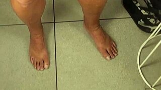 Handjob in fitting room