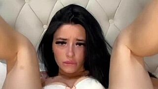 i'm your slutty british girlfriend, horny and experienced