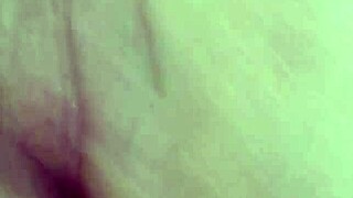 Married woman gives wet pussy and ass to magrinho19cm