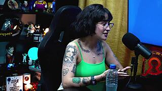 chatting with martina olivera about mysterious gifts on the podcast pupum no barraco