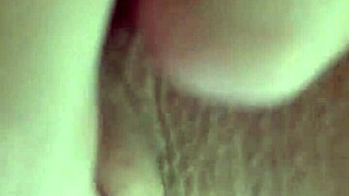 Frans Hot Wet Pussy Gets Intimate Attention