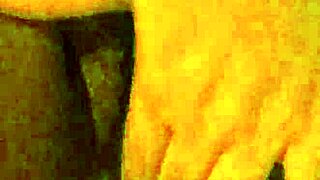 Abrindo Minha Bucetinha Virgem Molhadinha Pra Ser Lambida