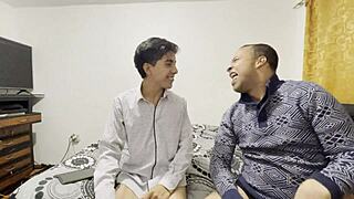 discapacitado vergon rompe el culo a su compañero