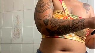 Eu Estou Na Live E Abri Meu Ziper Pra Mostra O Quanto Eu To Querendo Dar With Flashing And Big Pussy