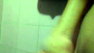 Watch this young guy jerking off solo