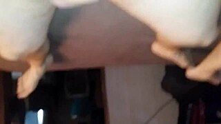 i shot my cum all over her in this hot scene 7-28