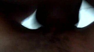 Amateur housewife masturbates so good!