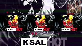 Mike hot vai para o banheiro tocar um punheta gostosa para um f� e a safadinha da danny hot cai na piroca do marido e v�o fuder no quarto