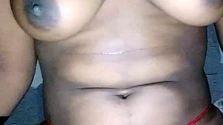 natural tits and her pussy cums so fast 😍