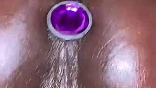 Anal Plug Makes My Pussy Squirt with Ease!
