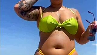 eu t� afim de mamar v�rios na praia hoje, ops!