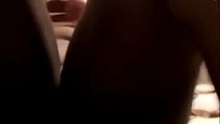 I'm watching Jennifer squirt during lesbian muff diving.