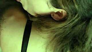 Despiertan a Lulita Star con Vergazo en la Boca