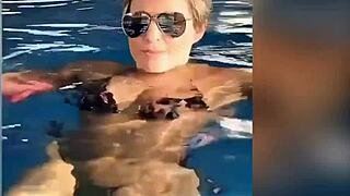 Wife swallows cum eagerly