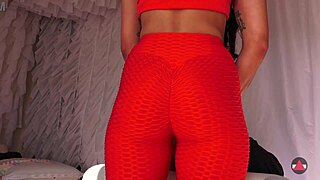 I couldnt believe she gave me a massage with a cum load inside her dripping pussy. Yoga leggings made it wild.