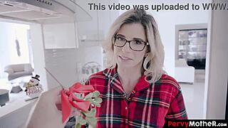 Unruly Stepson Devours Refined Mother's Juicy Pussy During Holiday