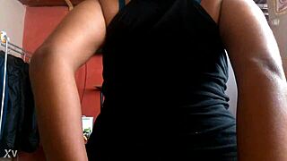 i watch this shemale masturbate with a marker