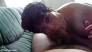 chienne gives sloppy blowjob to amateurs ending in facial cumshot