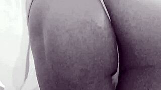 Tanguita Hilo – Do You Like This Narrow Ass?