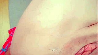 are you lonely latina milf come here for fun