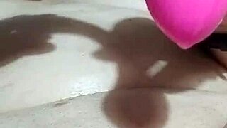 i saw the housewife's pissy pee hole squirting amber nectar