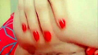 are you lonely latina milf come here for fun