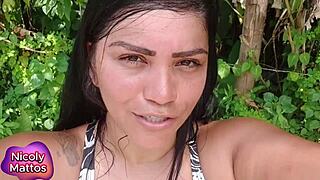 nicoly mattos suadinha safado comeu no pelo sem camisinha encheu o cuzinho de porra e ela ficou tirando leitinho pra fora