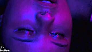 i offer candle wax play on your tied bbw feet 😘