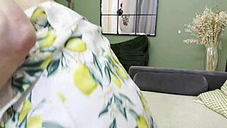 My sensual stepmom gives an amazing blowjob and swallows cum! 😘