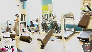 i'm sofia, lurin rome to fuck me at the gym, cum on my ass, oh yeah