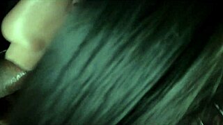 Saboreando toda la verga que me sale de la cola