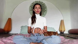 i explore the differences between foreskin and circumcised penises in this tutorial with roxy fox.