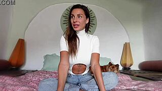 i explore the differences between foreskin and circumcised penises in this tutorial with roxy fox.