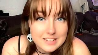 You know you wanna open my legs and taste my wet pussy while i ride dildo