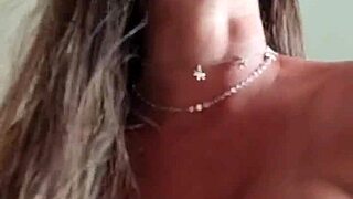 He didn't expect eat the biggest pussy so easy