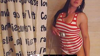 Prima Safada Tomando Banho No Chuveiro