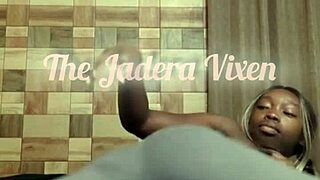 Jadera vixen claps in tight yoga pants